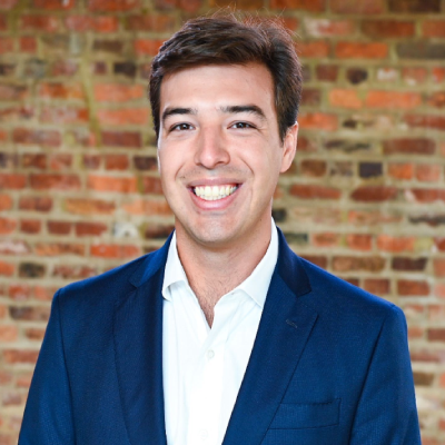 Eduardo-Headshot-2022